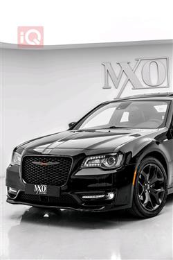 کرایسلەر 300